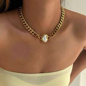 Celine13 Old Money Style Chunky Gold‎ Plated Pearl Pendant Chain Choker Necklace
